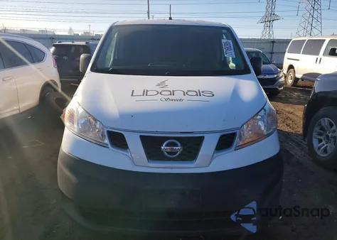 2016 Nissan Nv200 Sv z USA, uszkodzony, nr VIN 3N6CM0KN4GK697831